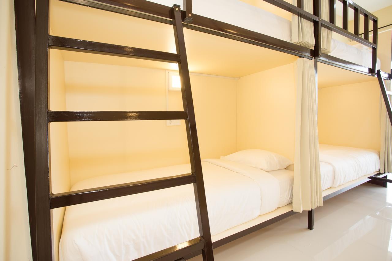 V Canggu Dormitory Luaran gambar