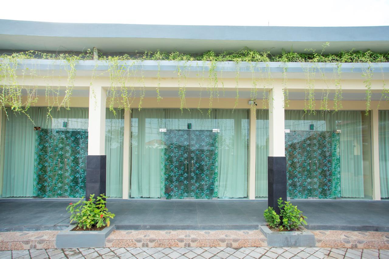 V Canggu Dormitory Luaran gambar